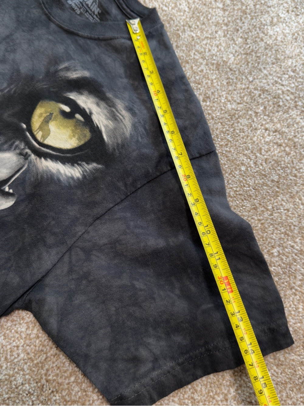 The Mountain Rico Malave Wolf Pack T Shirt Mens Medium 2011 Y2K - Picture 6 of 7